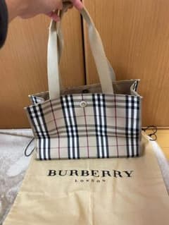 Burberry トートバッグのサムネイル