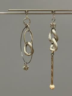 170175 新品未使用☆HERMES エルメス エクスリブリス ピアス | Buyee