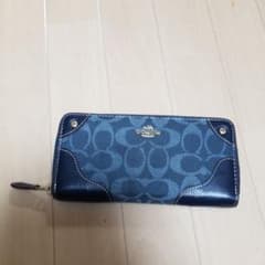 COACH　　レディース財布のサムネイル