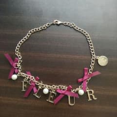 ☆MaisondeFLEUR♡メゾンドフルール　ロゴチャームのサムネイル