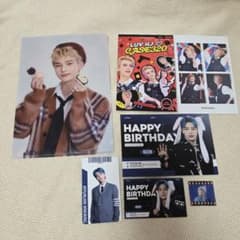 straykids ヒョンジン クリアファイル ファミマ スキズ まとめ売り