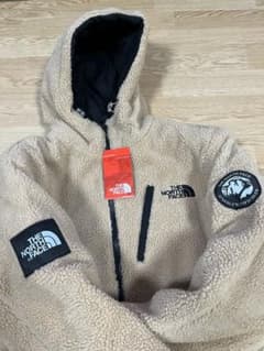 THE NORTH FACE ボアジャケット 新品タグ付きのサムネイル