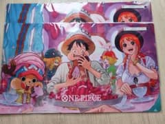 『プレイマットのみ』　ワンピースカード　ナミ　ホールケーキアイランド　2枚のサムネイル