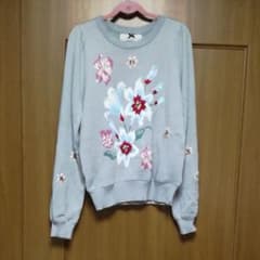 Supreme LaLa セーター　試着のみ！のサムネイル