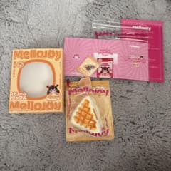 Mellojoy クリームワッフル スクイーズのサムネイル