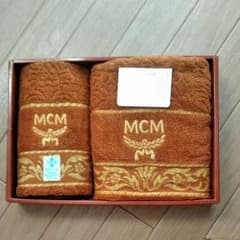 みかん様専用　MCM　タオル2枚のサムネイル