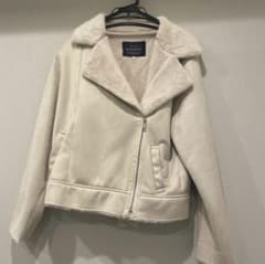 ✨美品✨ JUSGLITTY フェイクムートンライダース ジャケット JUSGLITTY フェイクムートンライダース ジャケット - メルカリ