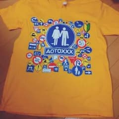 Tシャツのサムネイル