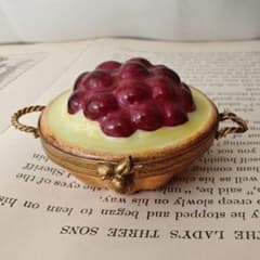 リモージュボックス　ベリータルト　フランス製　陶器　小物入れ　ミニチュア リモージュボックス ベリータルト フランス製 陶器 小物入れ