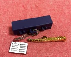 キラメッキ楽器ガチャ サックス 金のサムネイル