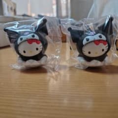 サンリオキャラクターズ　おきあがりマスコット　ハローキティ2点セットのサムネイル