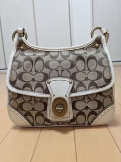 COACH シグネチャー ショルダーバッグのサムネイル