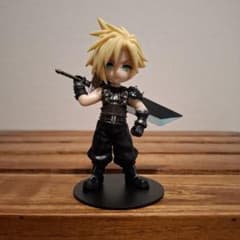 FINAL FANTASY VII クラウド フィギュア 海外インポート品のサムネイル