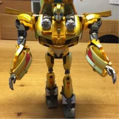 トランスフォーマー バンブルビーのサムネイル