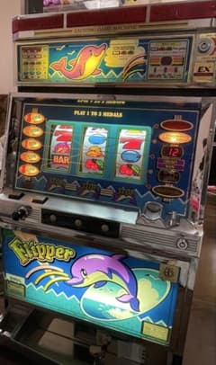 送料込 レア台 パチスロ実機 4号機 フリッパー3 不要機付 送料込 レア台 パチスロ実機 4号機 フリッパー3 コイン不要機付 - メルカリ