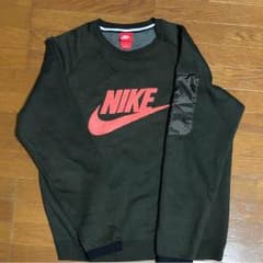 ナイキ トレーナーのサムネイル