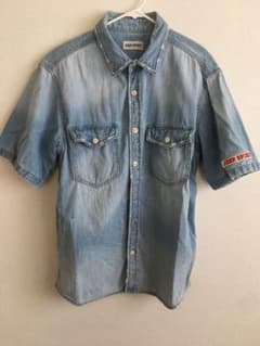 デニム半袖シャツ 、メンズ　Lサイズ　シャツ　Tシャツ　人気商品　夏　秋のサムネイル