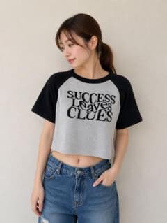 WEGO SUCCESS leaves CLUES クロップドTシャツのサムネイル
