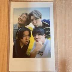 ニシコリチェキ 4人の集合写真 チェキ専用ケース付き - メルカリ