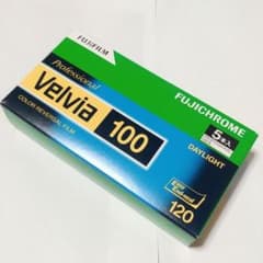 販売休止品　FUJICHROME VELVIA 100　5本のサムネイル