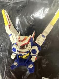 タカラトミー スーパービーダマン ガーディアンフェニックス 中国製？パチ物？ タカラトミー スーパービーダマン ガーディアンフェニックス 中国製