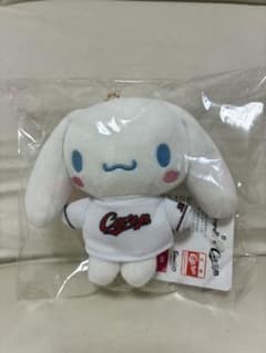 （新品未使用）シナモロール　広島カープ　マスコットのサムネイル