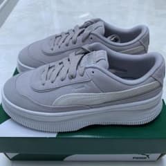 PUMA  DEVA  SUEDEのサムネイル