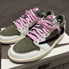 Travis Scott Air Jordan 1 Reverse Oliveのサムネイル