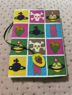 viviene westwood 文庫本カバーのサムネイル