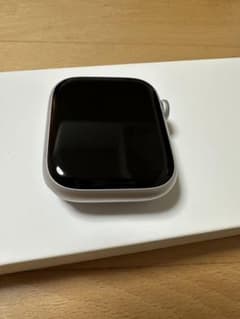 Apple Watch 8 45mm GPSモデル　シルバーのサムネイル
