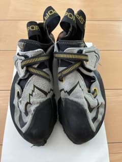 LA SPORTIVA クライミングシューズ　フューチュラ　37のサムネイル