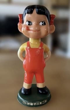 不二家 ペコちゃん　首振りフィギュアのサムネイル