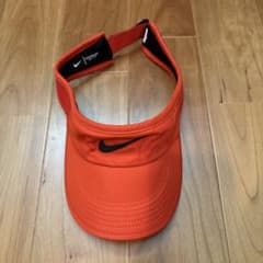 Nike Featherlight Dri-Fit サンバイザー 朱色のサムネイル