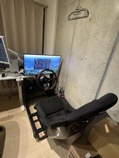 【引取限定】本格レーシングシミュレーター一式 SIMAGIC 21Nmのサムネイル