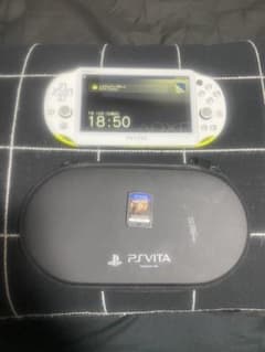 PSVitaWi-Fiモデルのサムネイル