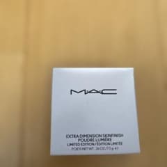 M.A.C エクストラディメンションスキンフィニッシュのサムネイル