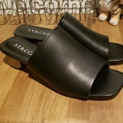 STACCATO 　サンダル　24.5cmのサムネイル