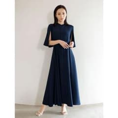 anuans スキッパーネックスリットスリーブフレアワンピース（ネイビー