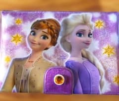 美品＆最終値下げ【アナと雪の女王2】 小物入れ ＆フィギュアセットのサムネイル