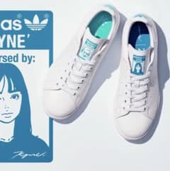 KYNE × ADIDAS STAN SMITHのサムネイル