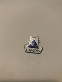 EXPO85 万博　記念バッチのサムネイル