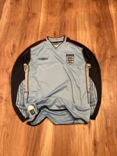 イングランド代表 Umbro トレーニングシャツ 古着　S キーパー イングランド代表 Umbro トレーニングシャツ 古着 S キーパー - メルカリ