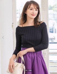 ★新品未使用★ fifth フィットニットスクエアネック ネイビーのサムネイル