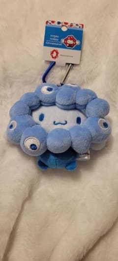 推しカラーサンリオカラビナ シナモンのサムネイル