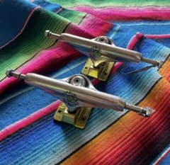 Independent 149 Stage 11 トラックトニーホークスケボー - メルカリ