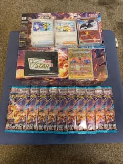 お得！リザードンex UR・デッキビルドセットのサムネイル