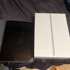 Apple iPad 9.7インチ Wi-Fi+Cellularモデル 32G…のサムネイル