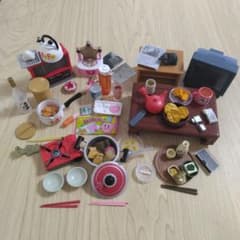 Thumbnail of リーメント　ぷちサンプルシリーズ　80’s なつかしわが家　全8種