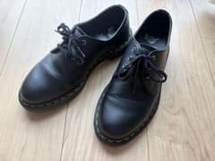 【美品】Dr. Martens 3ホール ブラックのサムネイル