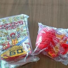 おもちゃ(ハッピーセット)のサムネイル
